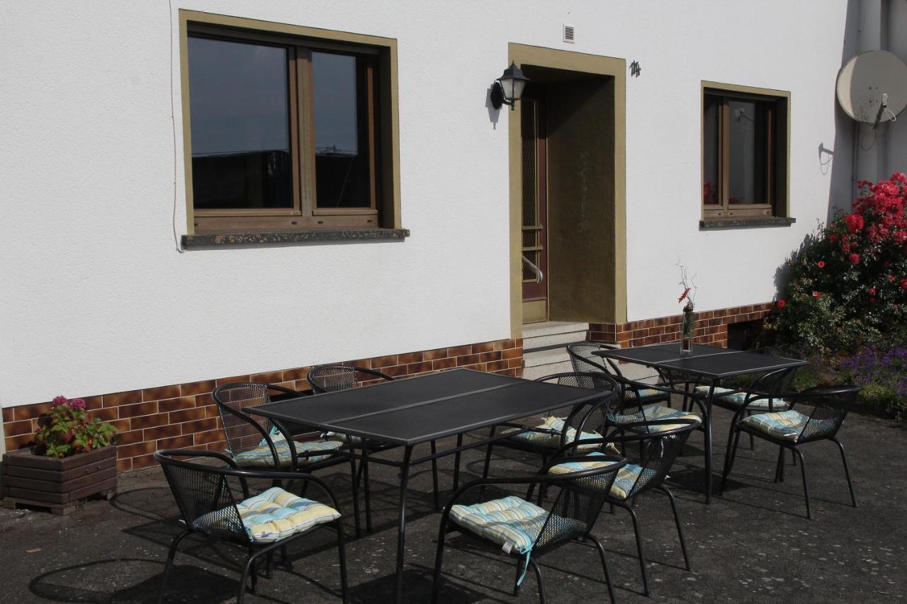 Bike And Hike Ferienhaus Kolverath Exterior photo